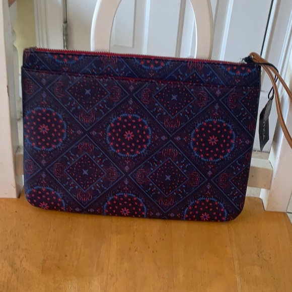 Nautical Wristlet - Picture 4 of 5